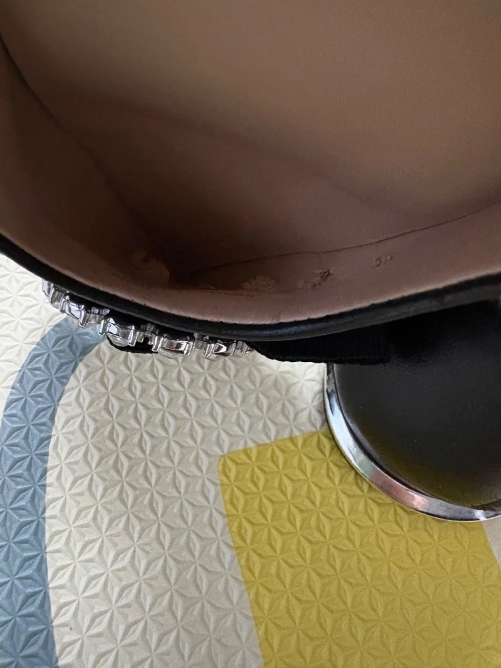 Pointed-toe flats - Picture 5 of 8